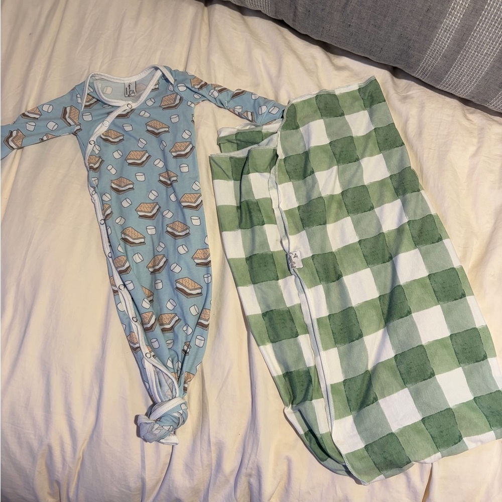 COPPER PEARL 2Pc Newborn Knotted Gown & Swaddle Blanket